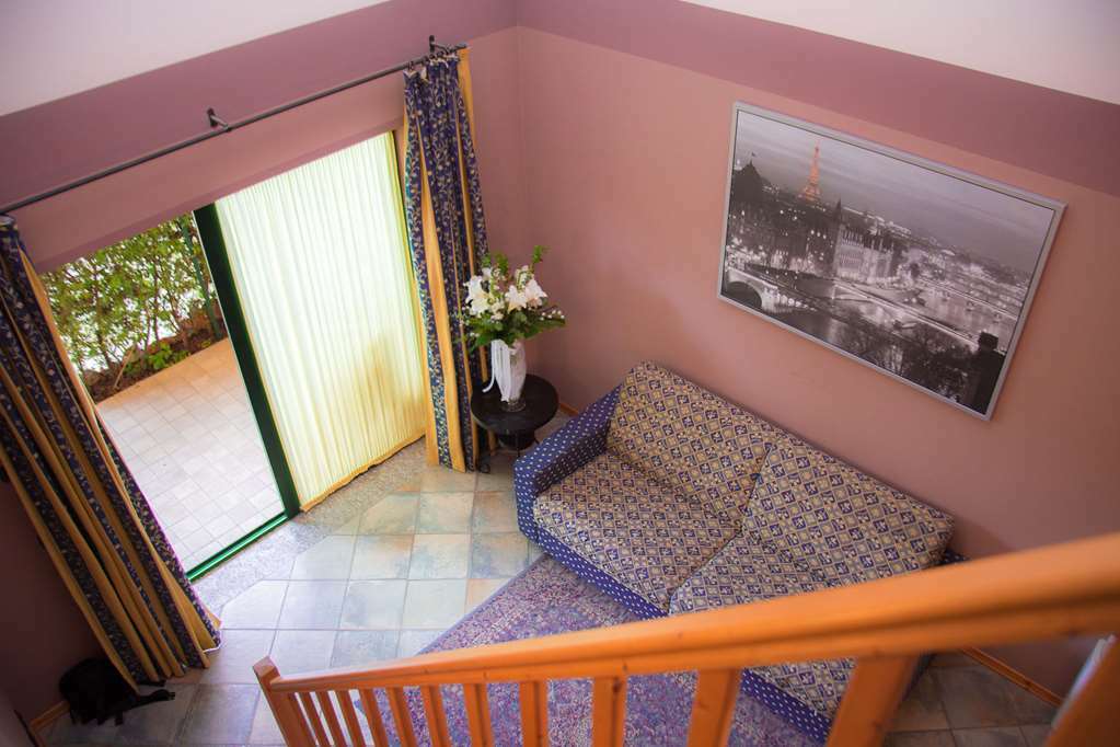Varallo Pombia Hotel Ristorante La Perla חדר תמונה